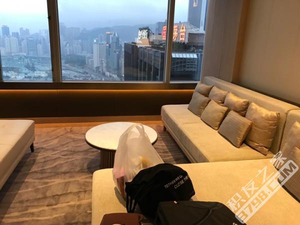 厚道的香港万丽-总套的体验