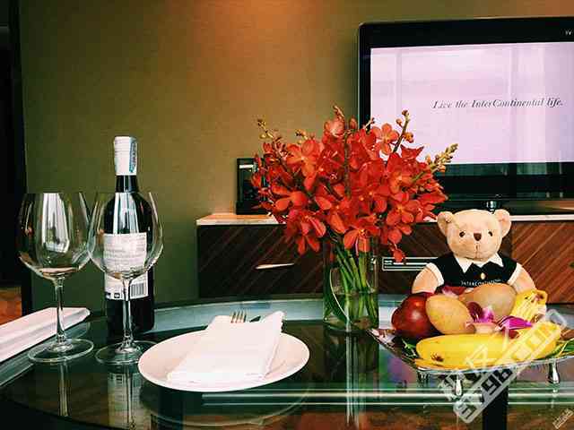 曼谷洲际 corner suite