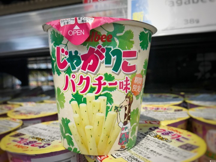 伴手礼就决定是你了！日本便利商店超市 新奇零食糖果泡面