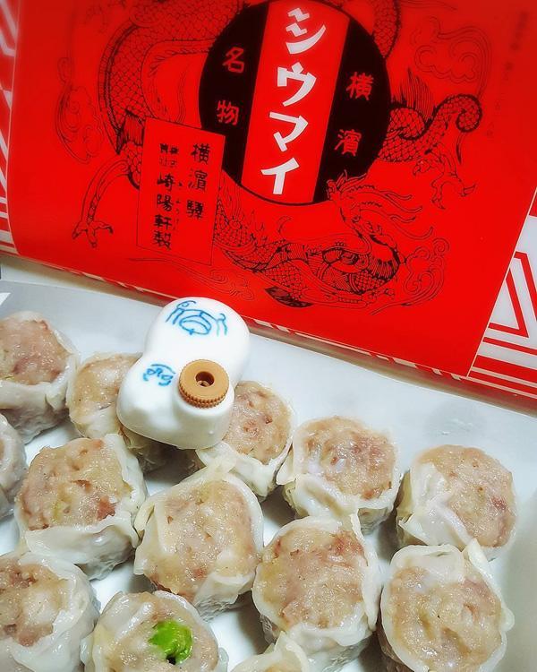 崎阳轩的烧卖(昔ながらのシウマイ)在日本全国也很有名气,烧卖内加入干瑶柱,号称是即使放凉了依然很美味!(图片来源:@IG)<br />