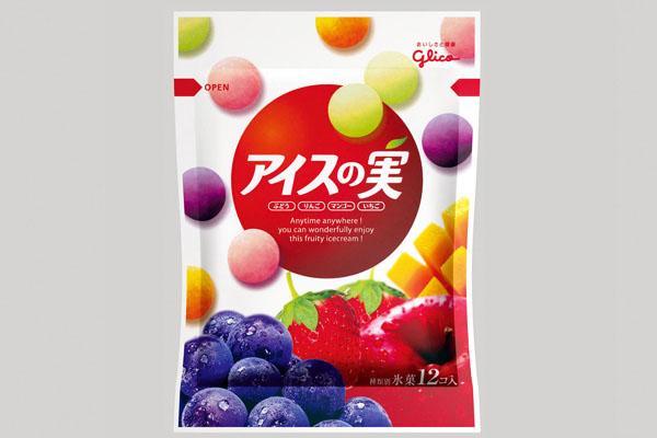 内有葡萄、苹果、芒果和草莓 4 款口味的冰之果,使用大量果汁制造,与调酒非常搭配。(图片来源:Deatre)