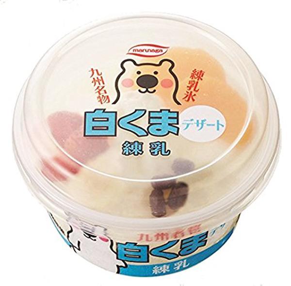 炼奶碎冰中加入呍呢嗱雪糕,上面再铺上草莓、柑、红豆和炼奶糖浆。(图片来源:Amazon)