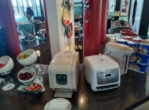 beijing-bgs-first-lounge-food