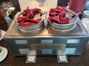 beijing-bgs-first-lounge-soup