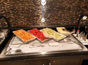 capital-hilton-dc-lounge-breakfast-fruits-2