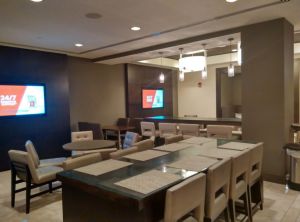capital-hilton-dc-lounge-inside