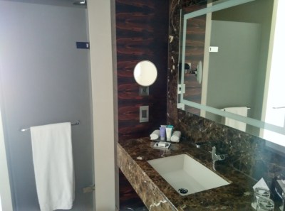 conrad-st-james-bathroom-2