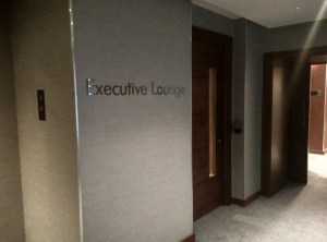 conrad-st-james-lounge-door