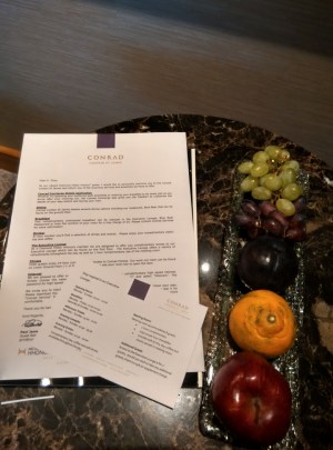 conrad-st-james-welcome-fruits