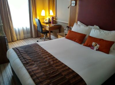crowne-plaza-edinburgh-room-1