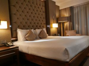 doubletree-london-victoria-room-1