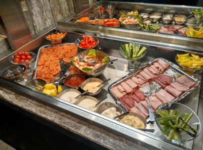 hilton-london-bankside-lounge-canape