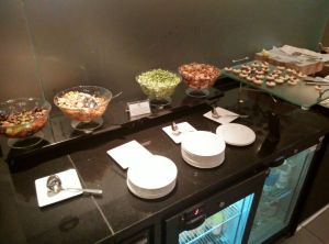 hilton-london-kensington-exec-lounge-snacks-2