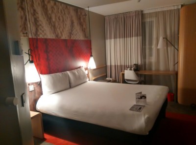 ibis-london-excel-docklands-room
