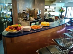 lhr-t3-virgin-atlantic-revivals-lounge-bar