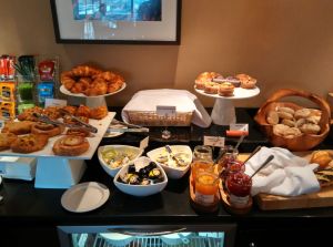 marriott-london-regents-park-executive-lounge-breakfast-3