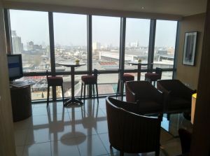 marriott-london-west-india-quay-executive-lounge-2