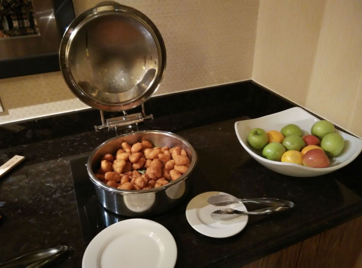 marriott-san-diego-la-jolla-lounge-canape-2