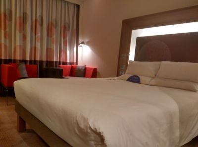 novotel-london-brentford-room-2