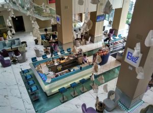 radisson-blu-bucharest-bar