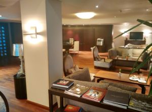 radisson-blu-bucharest-business-lounge-inside-2