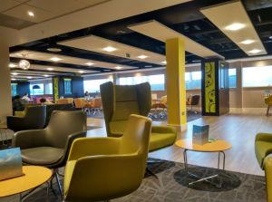 stansted-escape-lounge-lobby-2