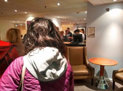 thistle-barbican-breakfast-queue
