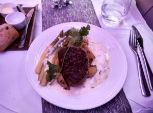 virgin-atlantic-a330-300-upper-class-beef-fillet