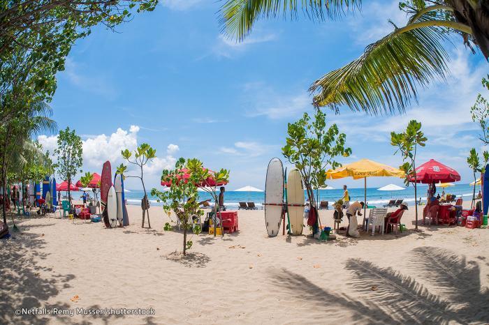 库塔海滩 (Kuta Beach)