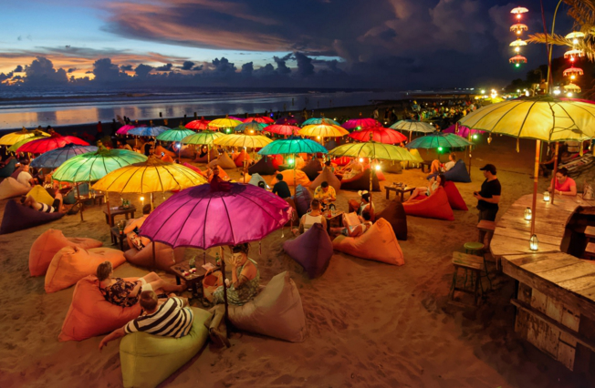 水明漾（Seminyak）