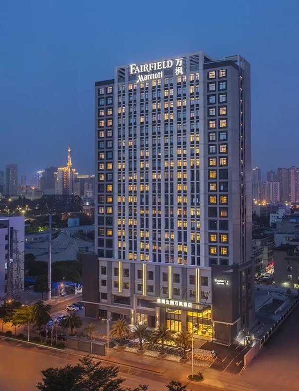 南宁南湖公园万枫酒店 南宁南湖公园万枫酒店