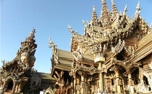 泰国芭提雅真理寺怎么去 芭提雅真理寺介绍