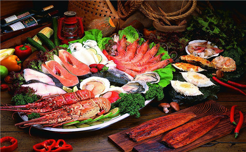 普吉岛迈考海滩攻略【简介 特色 酒店 餐厅】