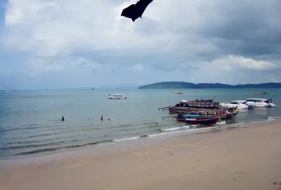 奥南海滩(Ao Nang Beach)