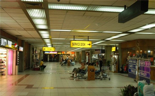 巴厘岛机场免税店购物攻略【介绍 购物品牌 退税提示】