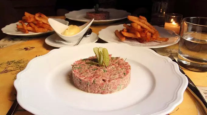 鞑靼牛肉