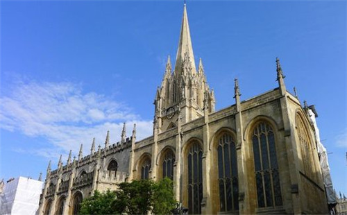 英国牛津大学在哪里