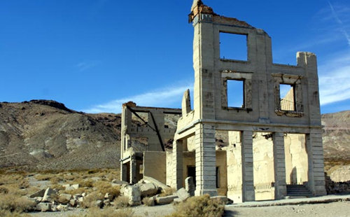 美国死亡谷国家公园一日游流纹岩鬼城(Rhyolite Ghost Town)