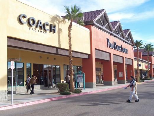 Coach品牌店